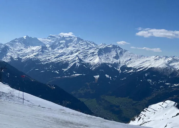 Perfect Flat In 4 Valleys